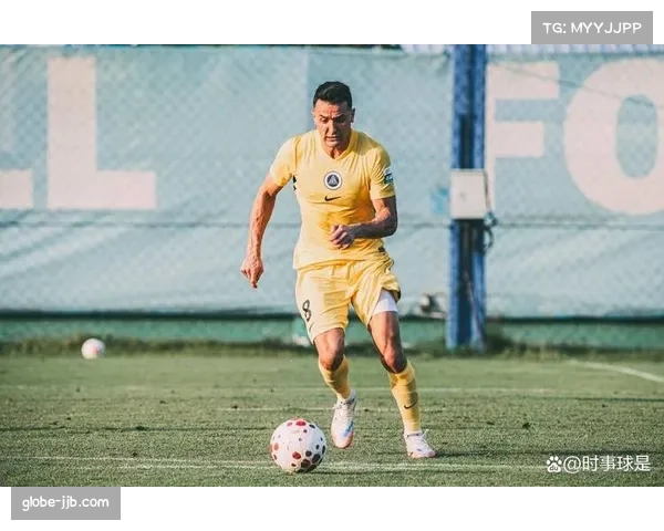 深圳新鹏城引进十五新援 周定洋解决中场防守覆盖问题